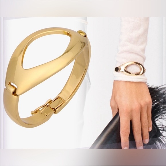 ZARA LARGE BRACELET LIMITED EDITION GOLD BRACELET NEW With TAGS - Picture 4 of 8